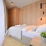 Bryza - Bałtycki - 100m Od Morza - Parking - Komórka Na Rowery Apartamento