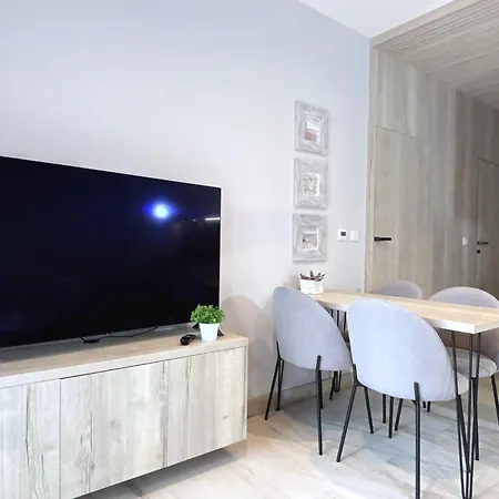 Apartamenty Przy Promenadzie - Baltycki - 100M Od Morza - Parking - Komorka Na Rowery - Apartamenty Bryza * Svinoústí
