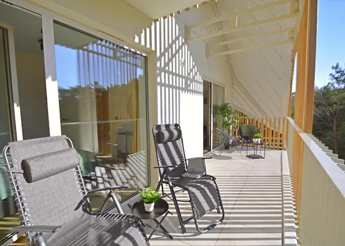 Bryza - Baltycki - 100m Od Morza - Parking - Komorka Na Rowery *